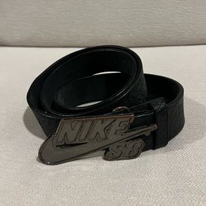 Nike SB Buckle with Leather Belt
